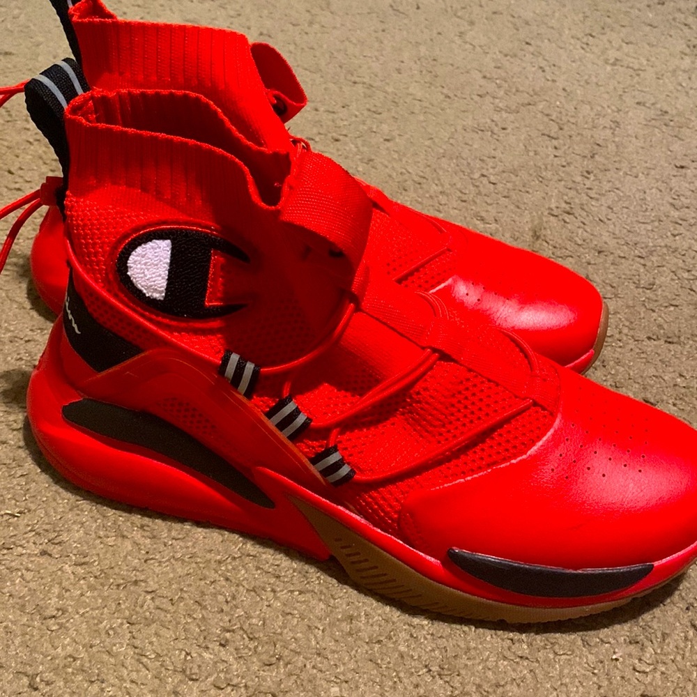 Champion men’s rally shoes (scarlet)